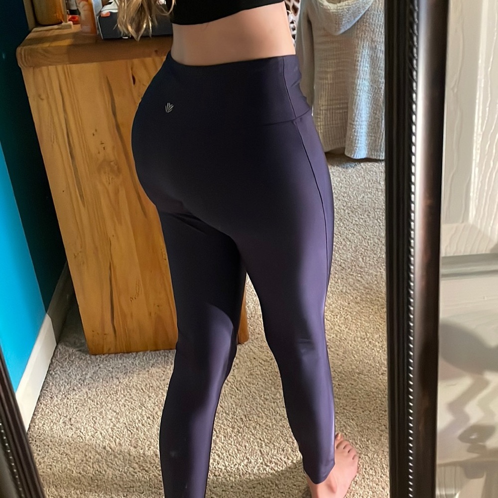 Purple workout leggings